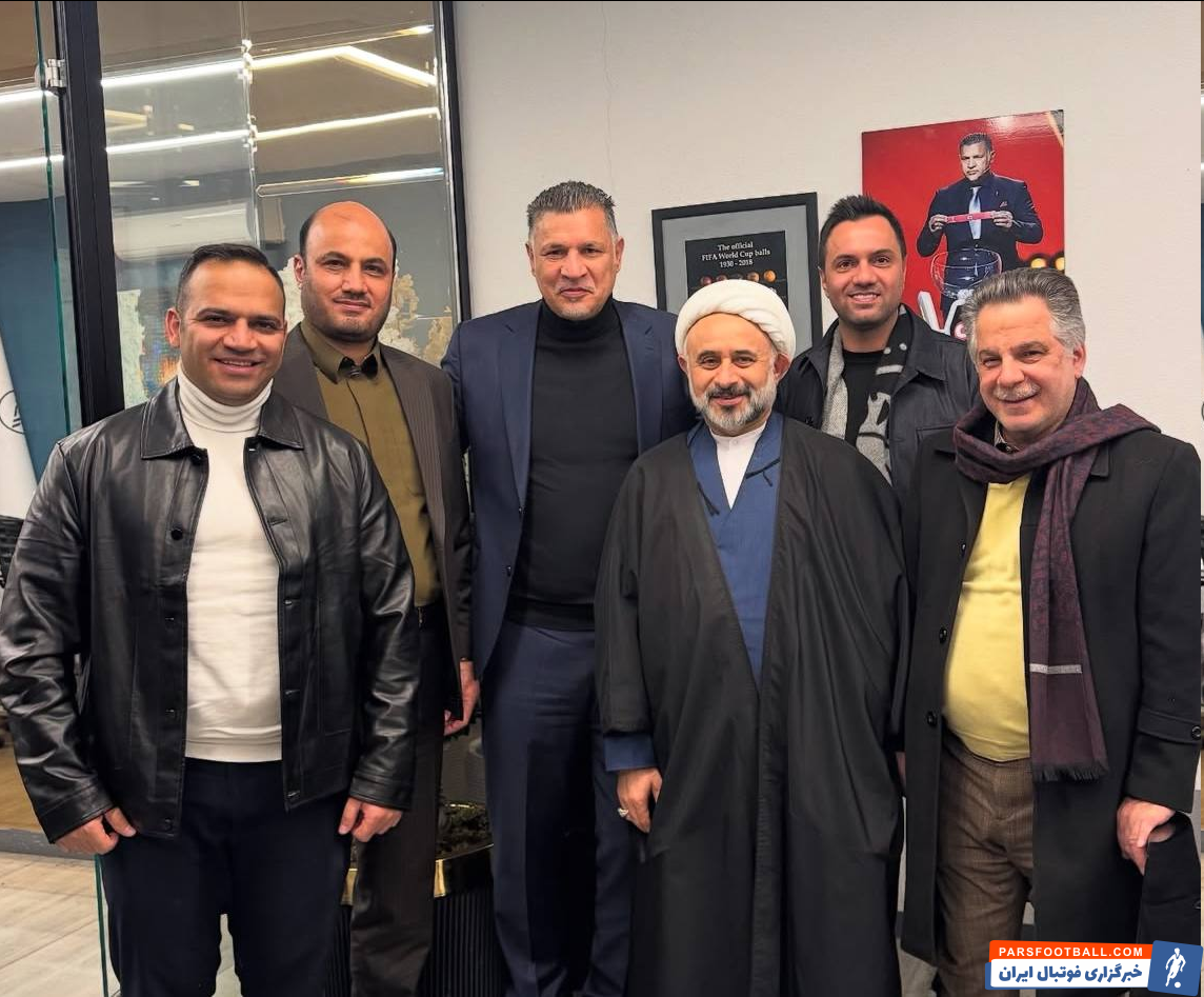 عکس| حجت الاسلام نقویان مهمان علی دایی