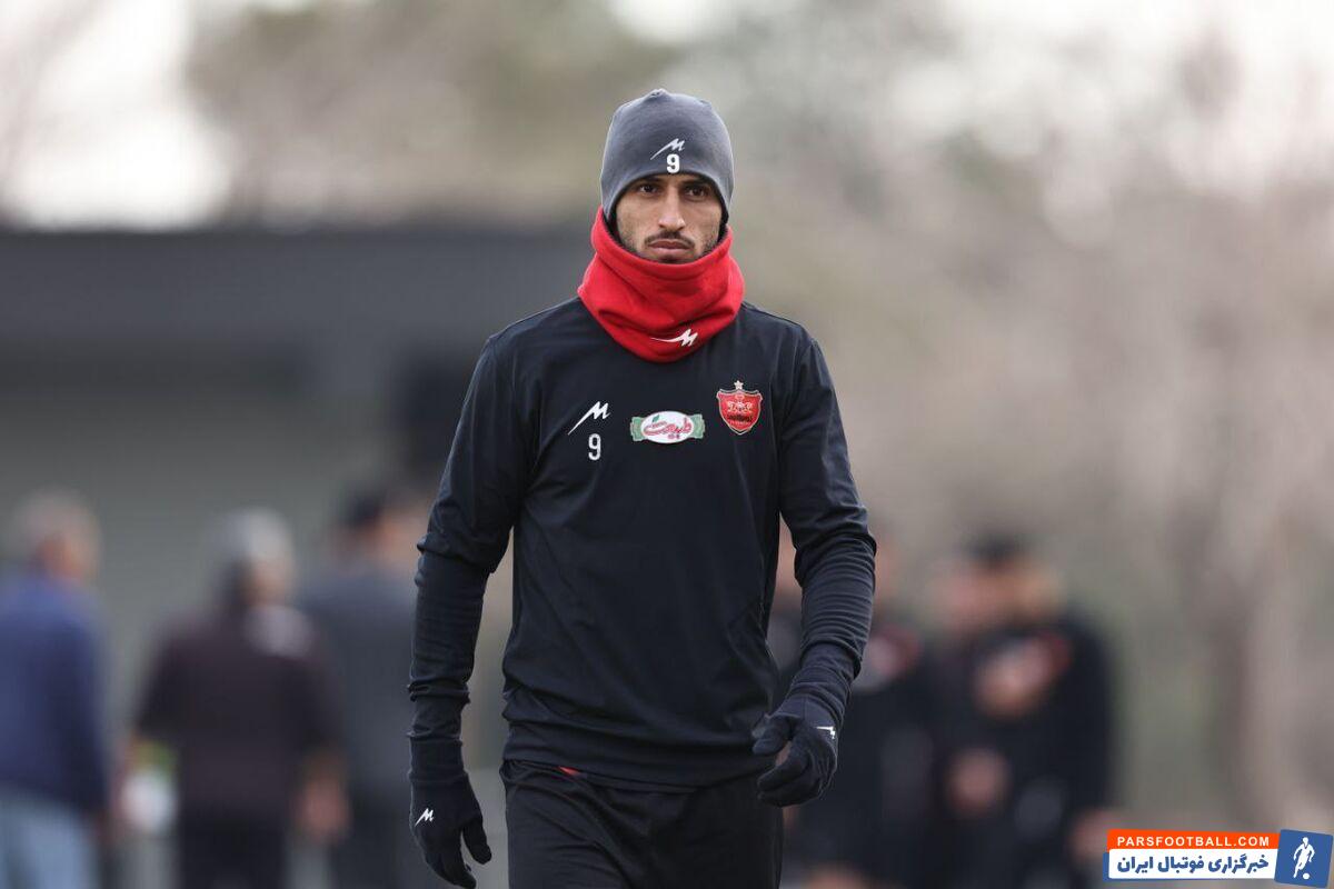 تمرین پرسپولیس با مدیر عامل و هوادار آسیبدیده +گزارش تصویری