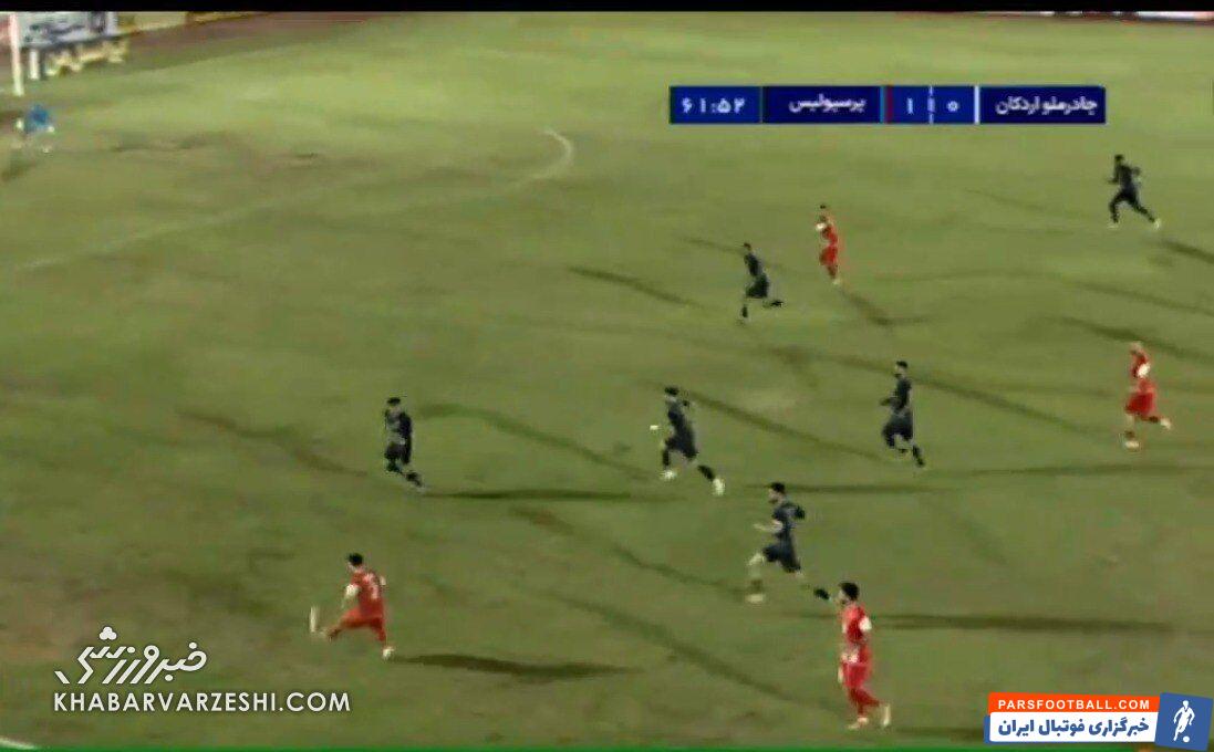 گل علی علیپور را در یزد دزدیدند؛ تصویری که ثابت میکند گل دوم پرسپولیس آفساید نبود +عکس