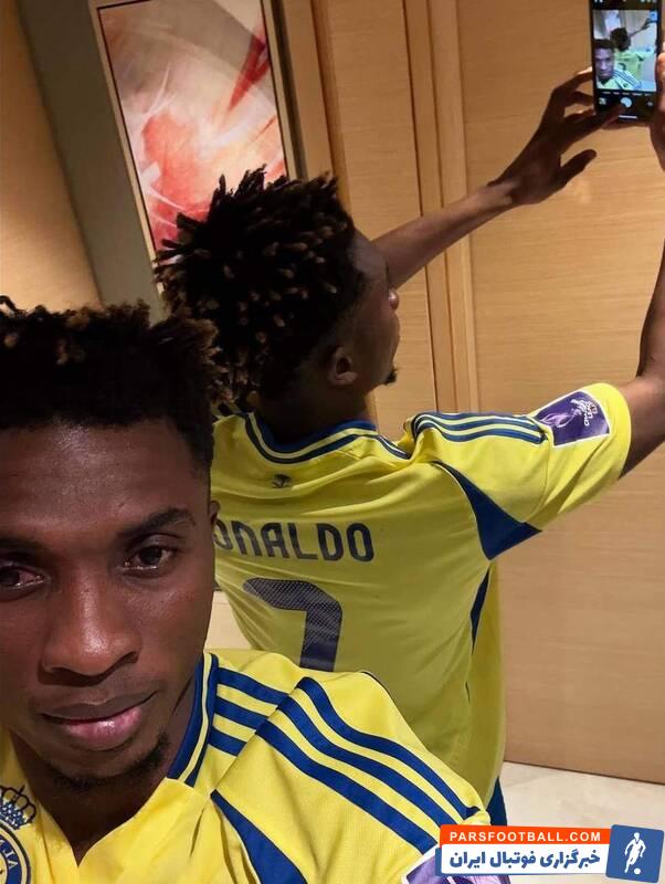 استقلال کوجو را به آرزویش رساند؛ پیراهن رونالدو بر تن مهاجم قرقیزستانی+عکس