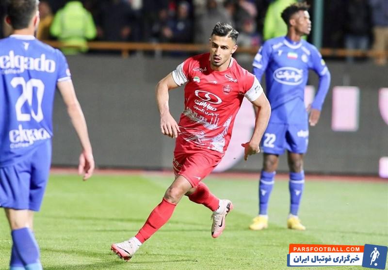 بزیک : اگر علی علیپور در پرسپولیس بماند، بهترین گلزن تاریخ دربی می شود