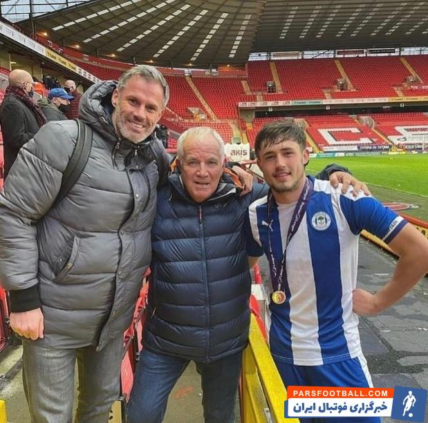 جیمی کرگر در کنار پدر و پسرش جیمی کرگر در کنار پدر و پسرش