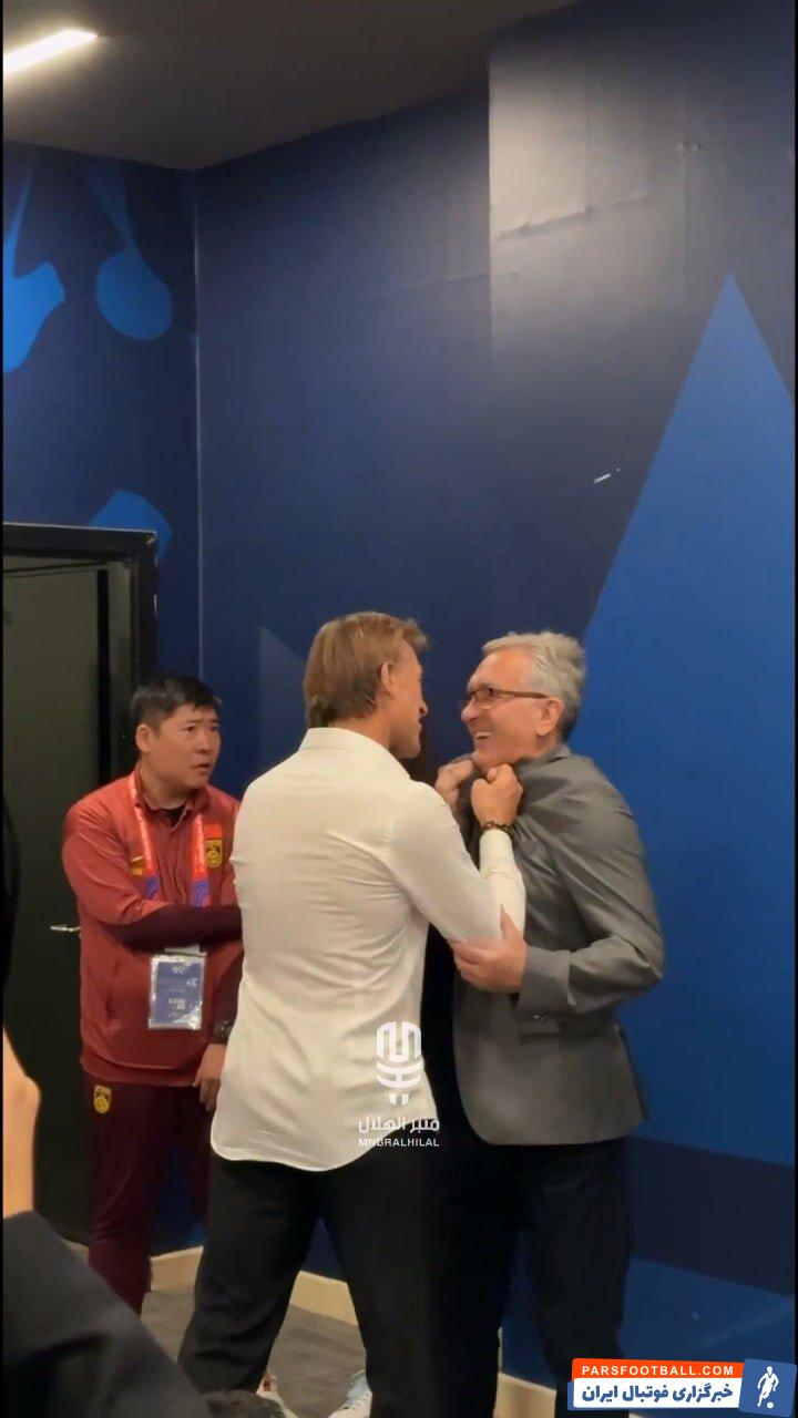 عکس | هروه رنار با برانکو دست به یقه شد