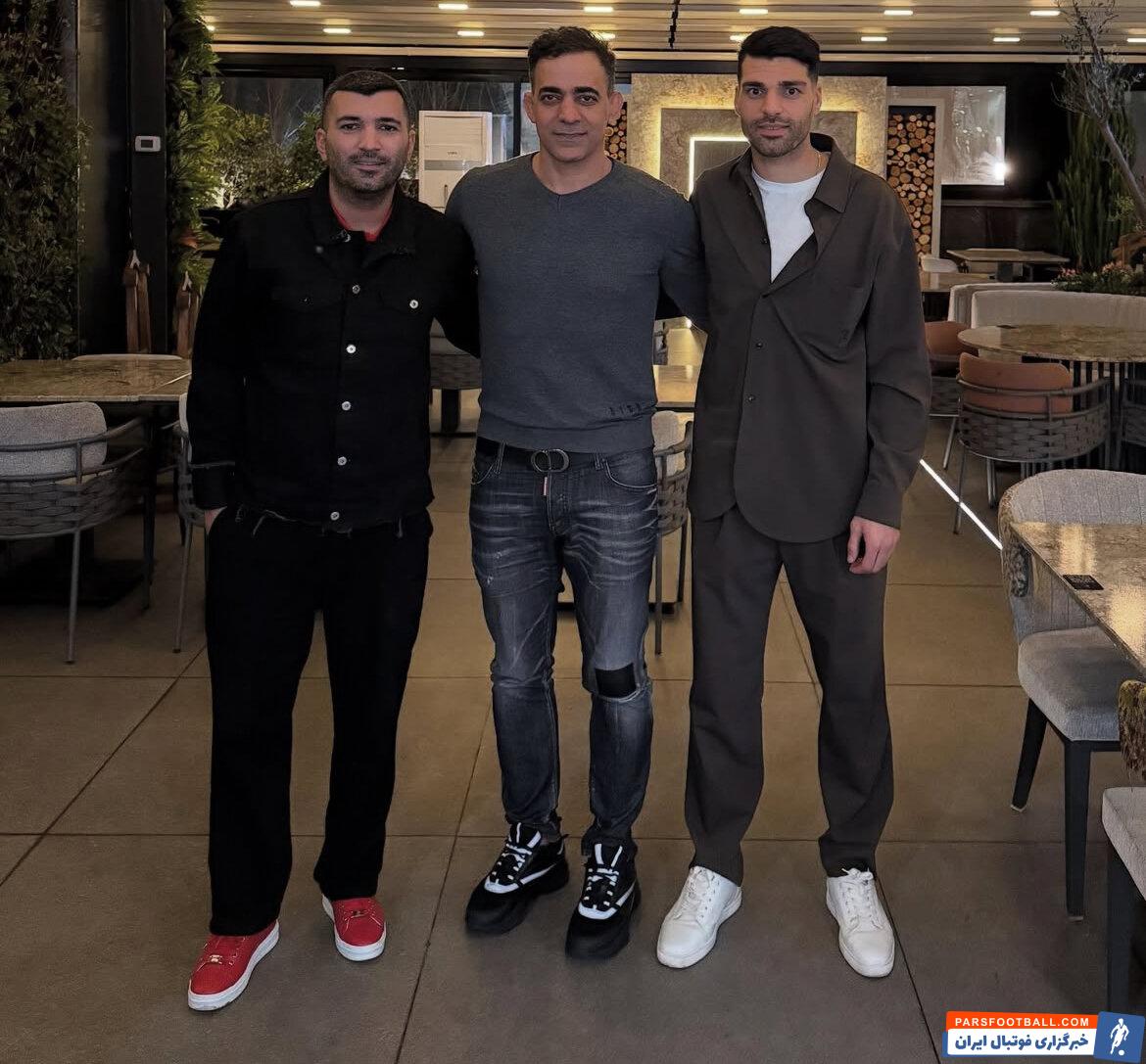 عکس | دیدار مهدی طارمی با یک دوست پرسپولیسی