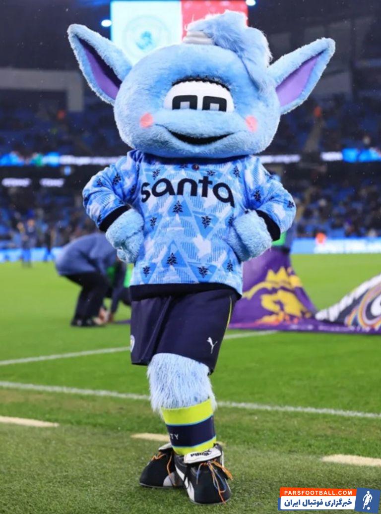 اتهام عجیب به مهاجم سرشناس: ضربه مغزی کردن یک زن! (عکس)