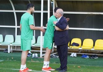 ناصر ابراهیمی : پیش‌ بینی می‌ کردم فوتبال ایران به درجه سه آسیا تبدیل شود