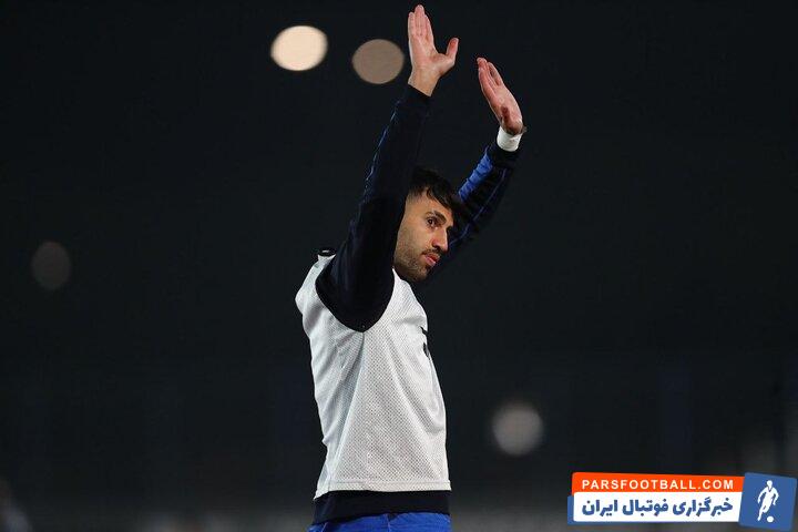 آرش رضاوند به دلیل مصدومیت دیدار استقلال مقابل النصر را از دست داد