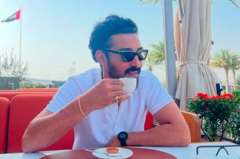 محمدرضا گلزار تصویری در کنار رضا قوچان نژاد ستاره پیشین فوتبال منتشر کرد