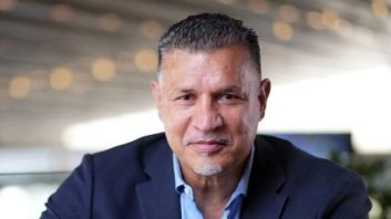 علی دایی اسطوره فوتبال ایران با ناصر نثویان کارشناس مذهبی دیدار کرد