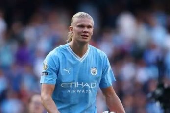 ارلینگ هالند ستاره تیم منچسترسیتی با انتشار پیامی ماه رمضان را تبریک گفت