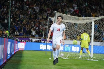 سردار آزمون پس از گلزنی مقابل امارات خوشحالی جالبی انجام داد