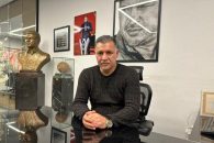 علی دایی : چون ایران مباشد تن من مباد در این بوم و بر زنده یک تن مباد