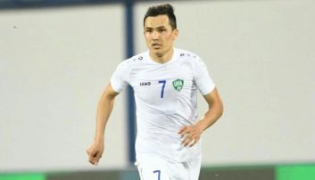 اوتابک شکوروف ستاره تیم ملی ازبکستان : می خواهیم به امتیازهای کامل دو دیدار برسیم