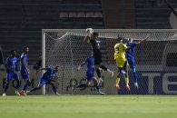 تمجید کنفدراسیون فوتبال آسیا از عملکرد سیدحسین حسینی گلر استقلال در دیدار با النصر