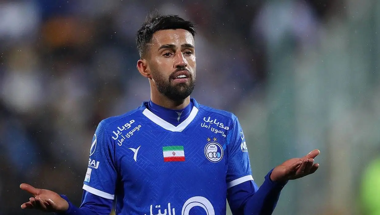 آرش رضاوند وضعیت مشخصی برای دیدار استقلال مقابل تراکتور ندارد