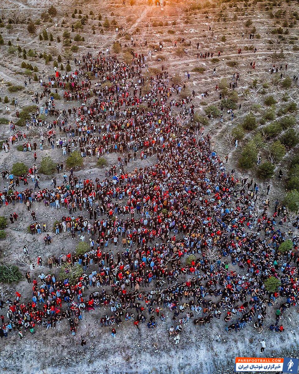 ۱۲۰ هزار هوادار در یادگار امام حضور داشتند