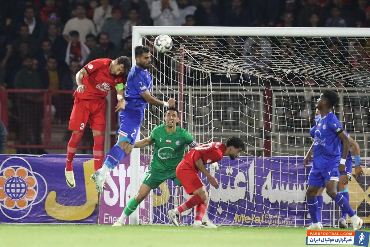 بازیکن استقلال بیشتر به فکر پول و سفر خارج‌اش است تا تیم/ فکر کردیم استقلال واگذار شود بازیکن بنجل نمی‌خرند!