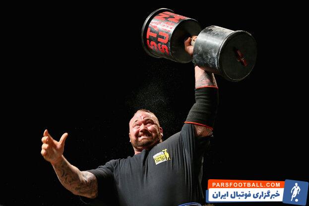 عکس | بازیگر سریال بازی تاج‌وتخت در مسابقات پاورلیفتینگ