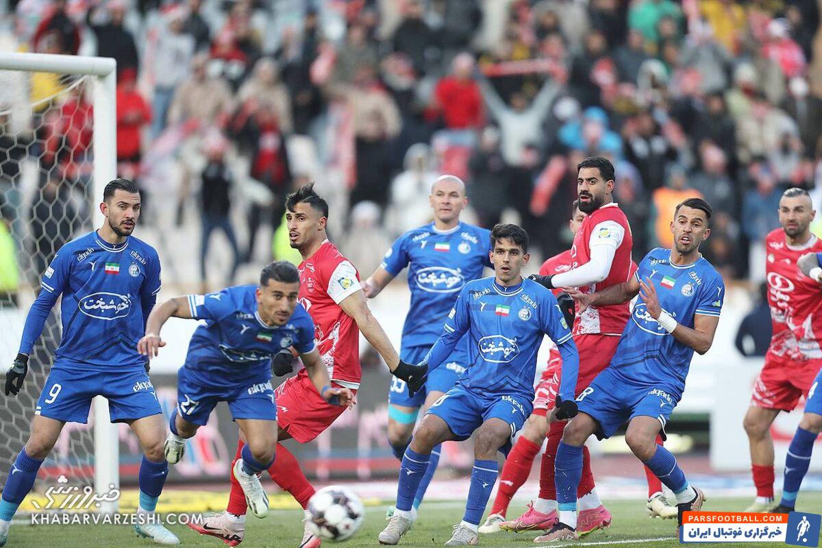 استقلال قهرمان لطفاً در لیگ برتر بمان!/ تنوبدنشان دارد از مسابقه با فولاد میلرزد/ لطفا پرسپولیس را برای فصل بعد جوان کنید