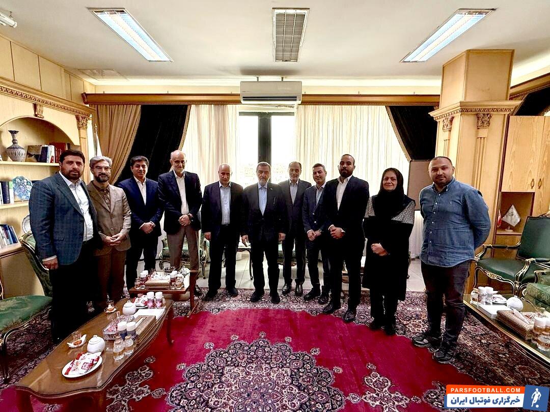 عکس | مهدی تاج در نهاد ریاست جمهوری؛ ملاقات فدراسیونی‌ها با محسن رضایی