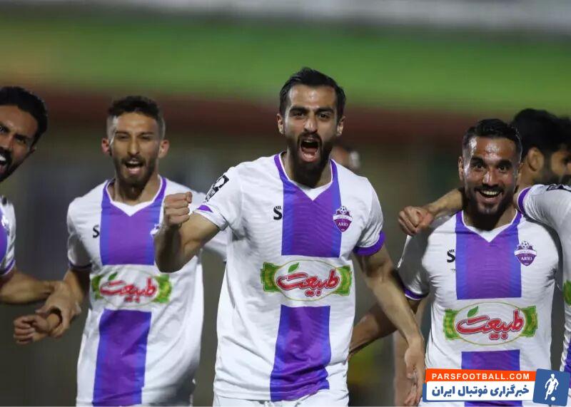 لیگ آزادگان با پیروزی آریو اسلامشهر آغازی دوباره داشت