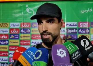 رضا اسدی ستاره سپاهان پس از برد مقابل پرسپولیس: سوال‌هاتون خیلی مسخره‌اس