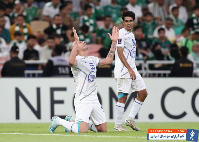 رافائل سیلوا مدافع برزیلی استقلال به زودی به ترکیب تیم بازخواهد گشت