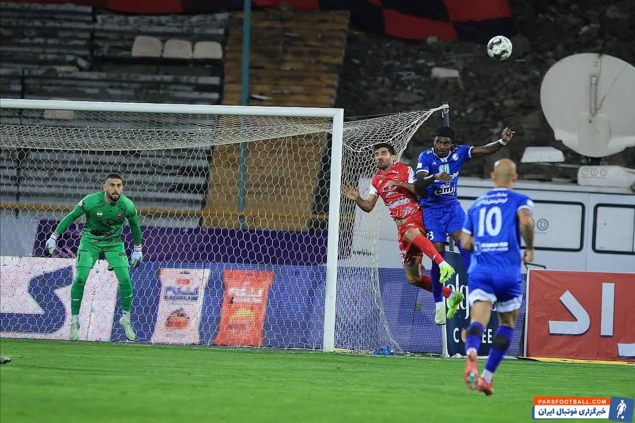 تصاویری از دیدار پرسپولیس - استقلال خوزستان در لیگ برتر