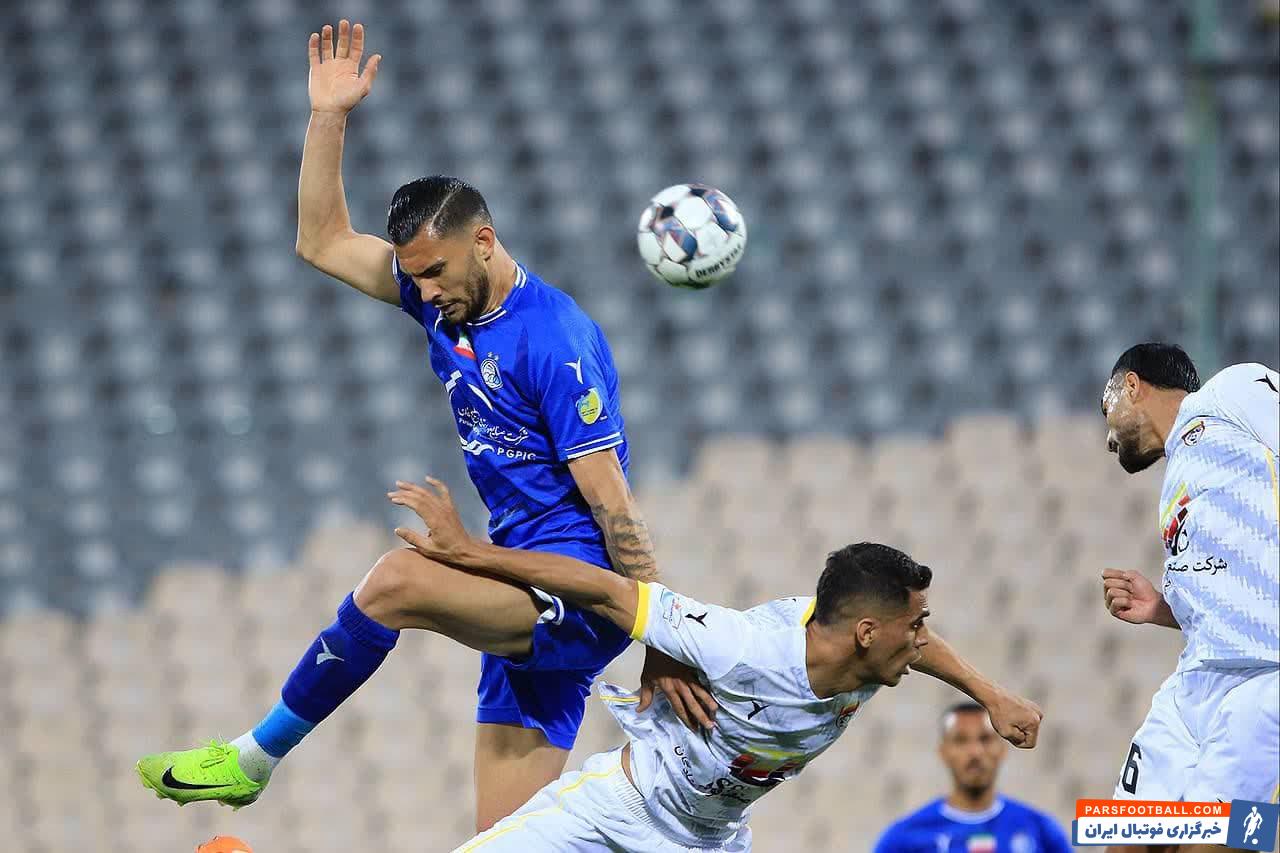 تصاویری از دیدار استقلال - فولاد خوزستان در لیگ برتر
