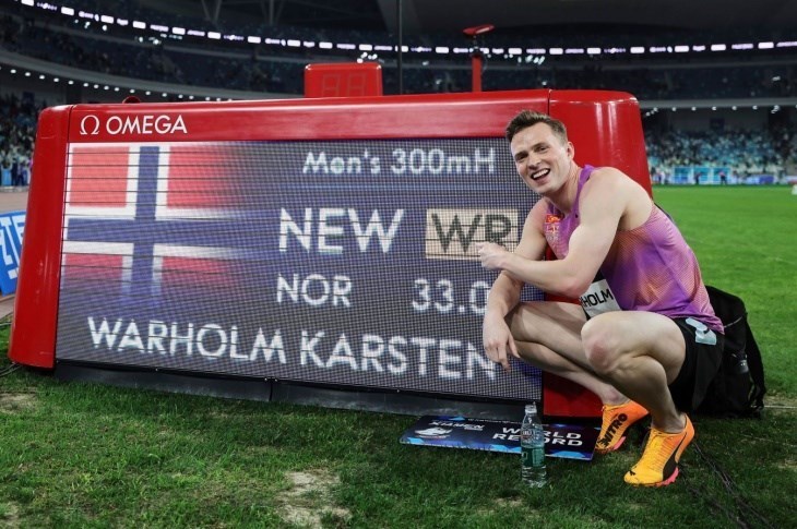 1404020915092769327009210 دوومیدانی ,