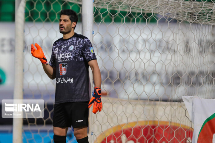 با گلر سابق تیم ملی، از فینال آسیا تا کارخانه آجرپزی؛ حسینی بهترین دروازه‌بان ایران است