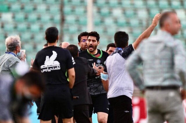 با گلر سابق تیم ملی، از فینال آسیا تا کارخانه آجرپزی؛ حسینی بهترین دروازه‌بان ایران است