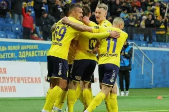 محمد محبی ستاره روستوف توانست دو جایزه در لیگ روسیه را از آن خود کند