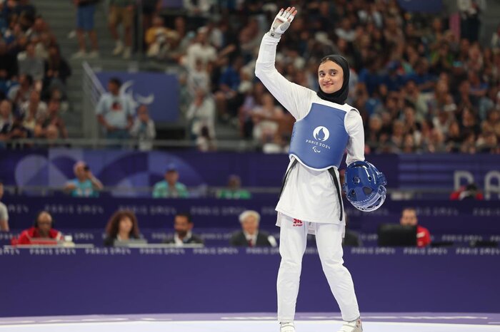 زهرا رحیمی؛ دختری که ملکه ذهن‌ها شد