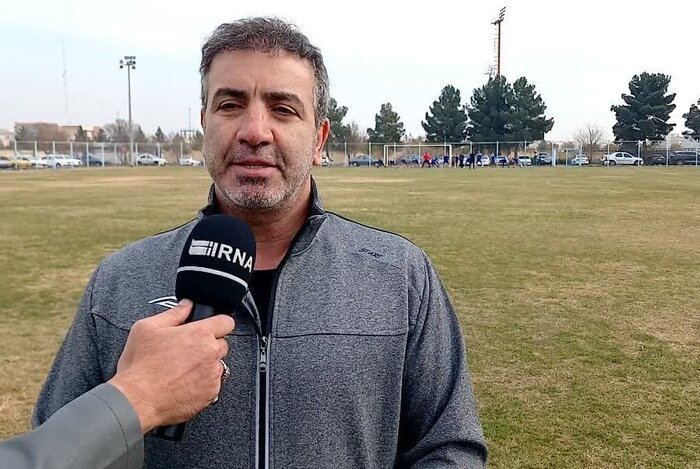 انتقاد از  میراث درویش در پرسپولیس در روز سونامی قراردادهای نجومی در والیبال ایران