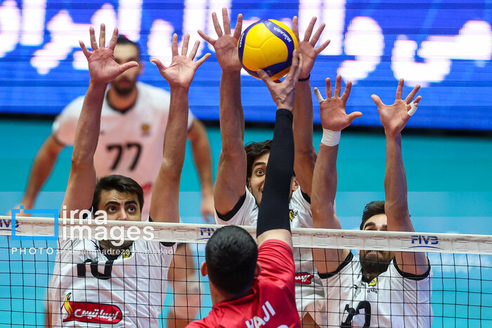 والیبالیست‌های زنجانی در انتظار سالن اختصاصی