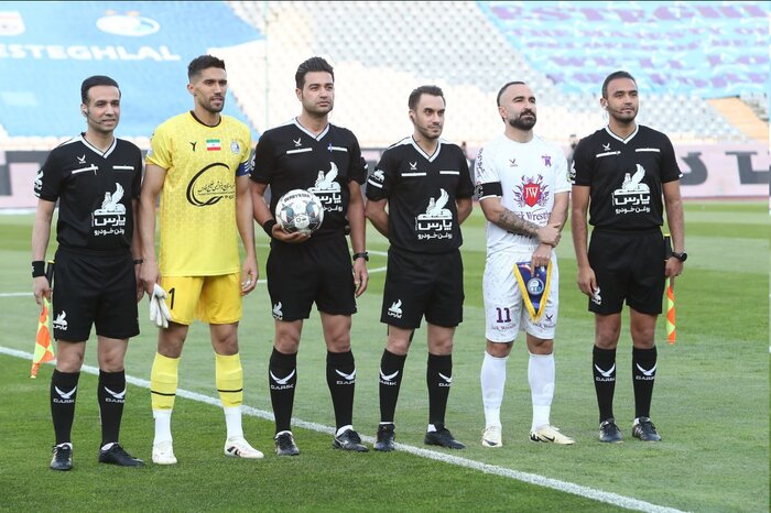 171812509 تساوی جنجالی در آزادی؛ تیر، VAR و بدشانسی استقلال را باز هم متوقف کرد