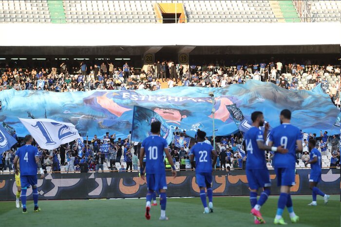 171812513 تساوی جنجالی در آزادی؛ تیر، VAR و بدشانسی استقلال را باز هم متوقف کرد