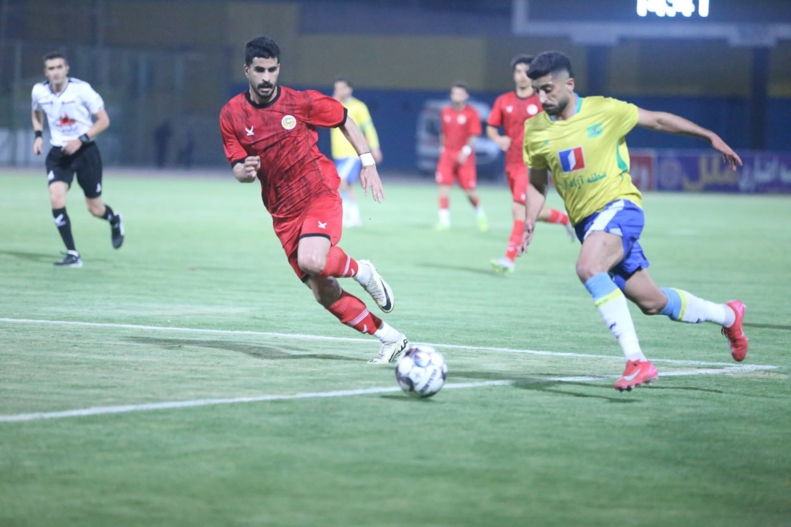 استقلال و سپاهان به حریفان محبوب خود رسیدند؛ فولاد و پرسپولیس چشم انتظار برتری طلایی‌پوشان