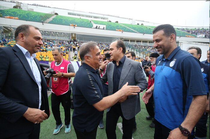 برآیند یک تصمیم فنی؛ جباری با کمک شکوری خط دفاعی استقلال را آب‌بندی کرد