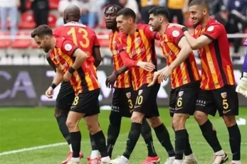 کایسری اسپور در حضوری ستاره ایرانی مقابل آدانا دمیراسپور به برتری رسید