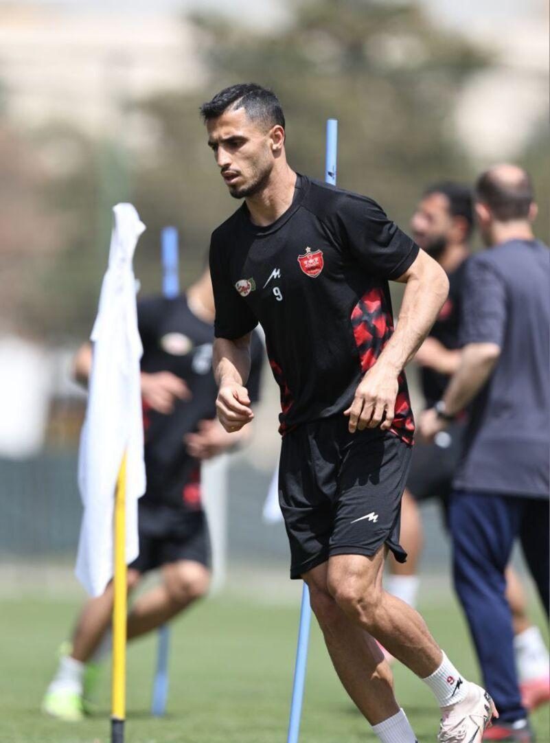 پرسپولیس آخرین تمرین خود را پیش از سفر به مازندران در زمین شماره ۲ آزادی انجام داد