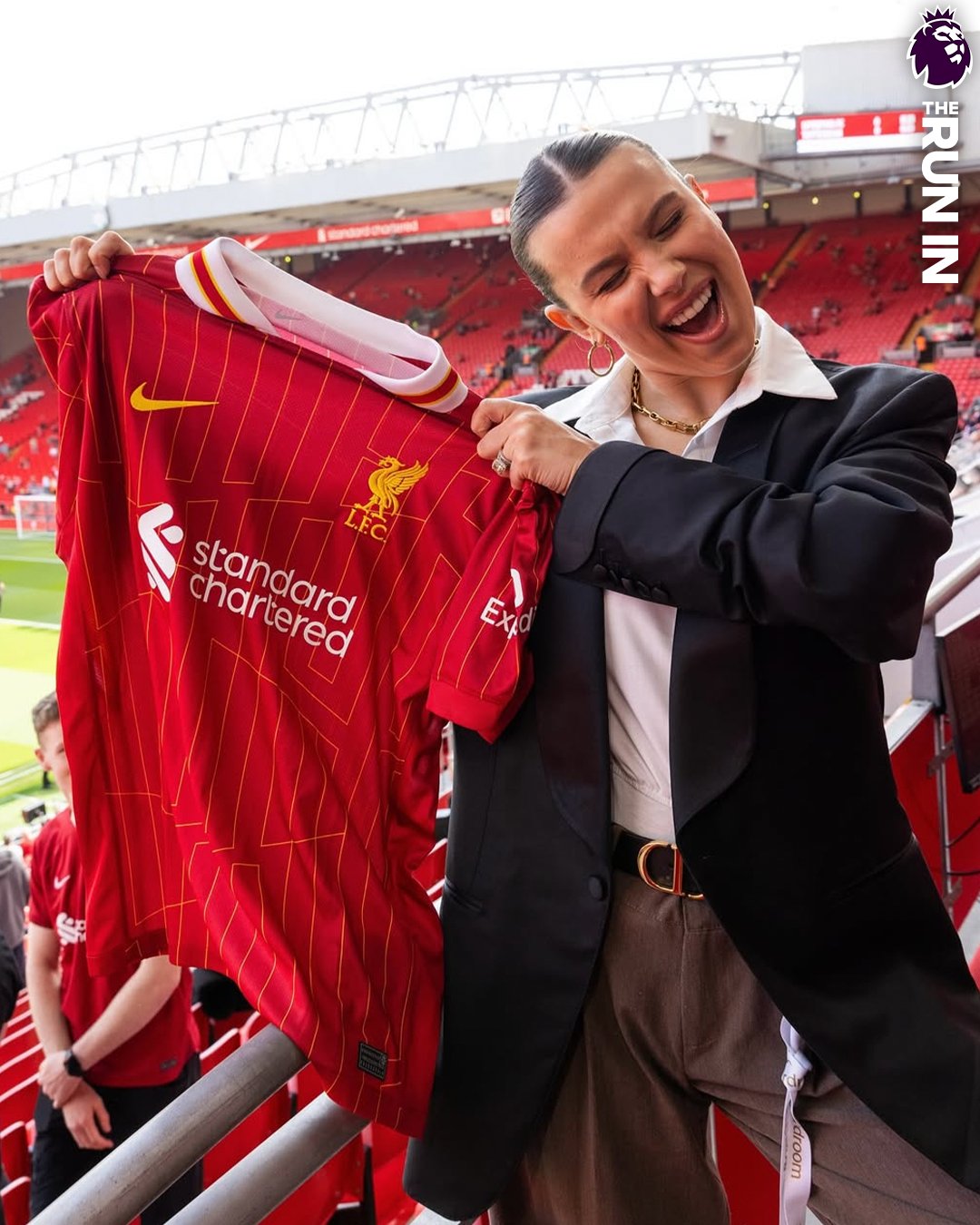 میلی بابی براون در ورزشگاه آنفیلد در جشن قهرمانی لیورپول
