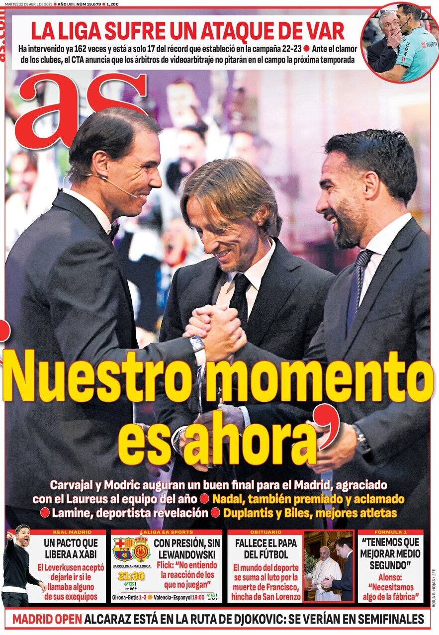 روزنامه آ اس اسپانیا خداحافظی با فوتبالیترین پاپ/ روباهها بوی بد میدهند