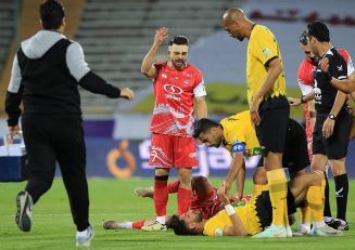 محمود کلهر : حداقل کاری که پرسپولیس می تواند انجام دهد خودش را از بحران خارج کند