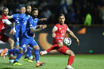 پرسپولیس از هواداران خود خواست در نظرسنجی نوروز فوتبالی به علی علیپور رای بدهند