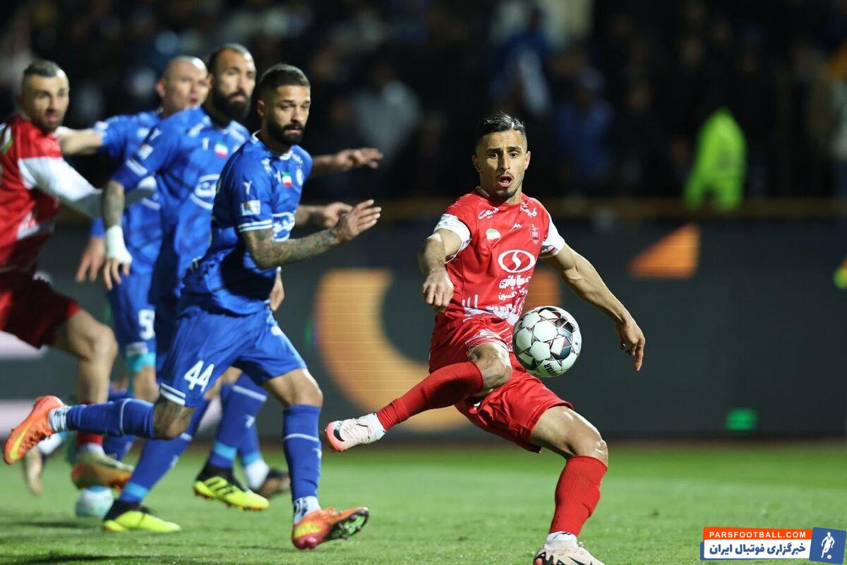 پرسپولیس از هواداران خود خواست در نظرسنجی نوروز فوتبالی به علی علیپور رای بدهند