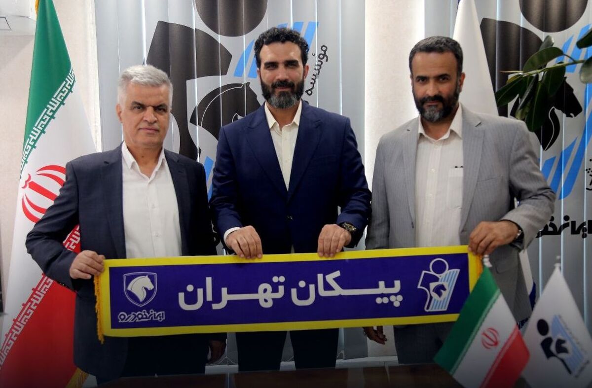 مربی تیم ملی، سرمربی پیکان شد +عکس