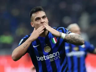 لائوتارو مارتینز، ستاره آرژانتینی اینتر بازی با میلان را از دست داد