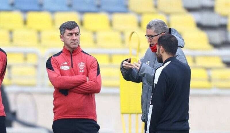 کاش کریم باقری سرمربی می‌شد/ با پوست‌اندازی در پرسپولیس موافقم